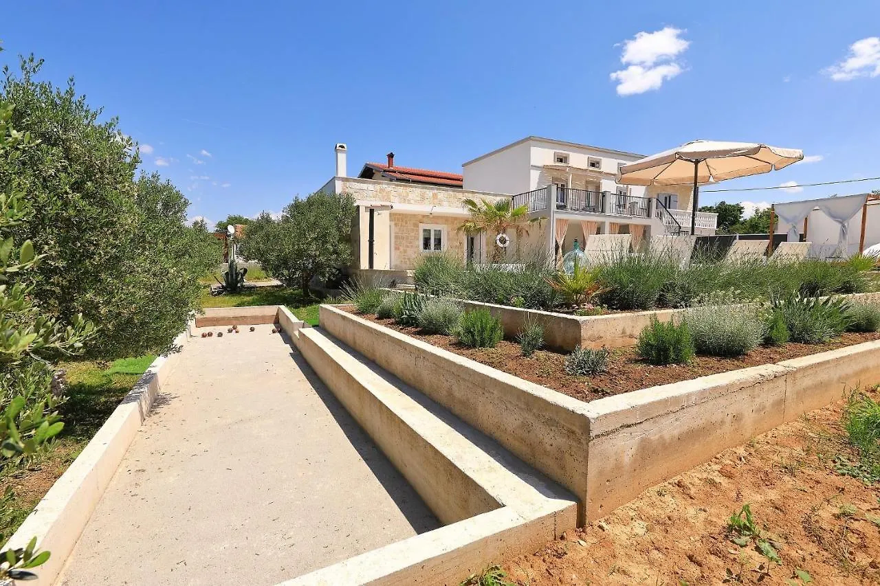 Villa Angelina Vrsi Croatia
